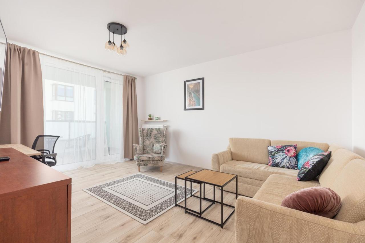 Apartment Metro Targowek Homely *