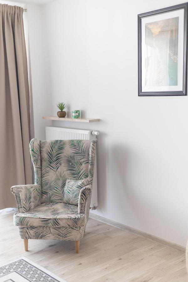 Metro Targowek Homely Apartment Warsaw
