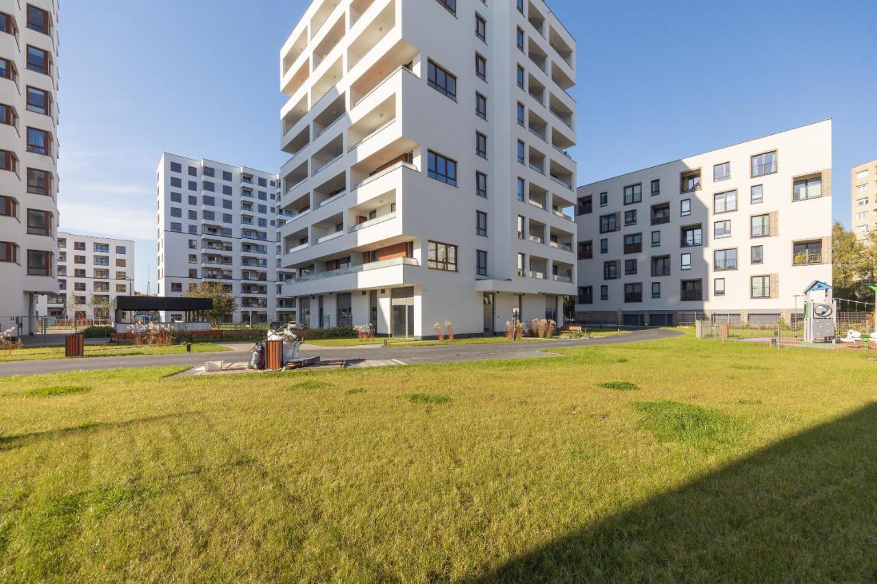 Metro Targowek Homely Apartment Warsaw