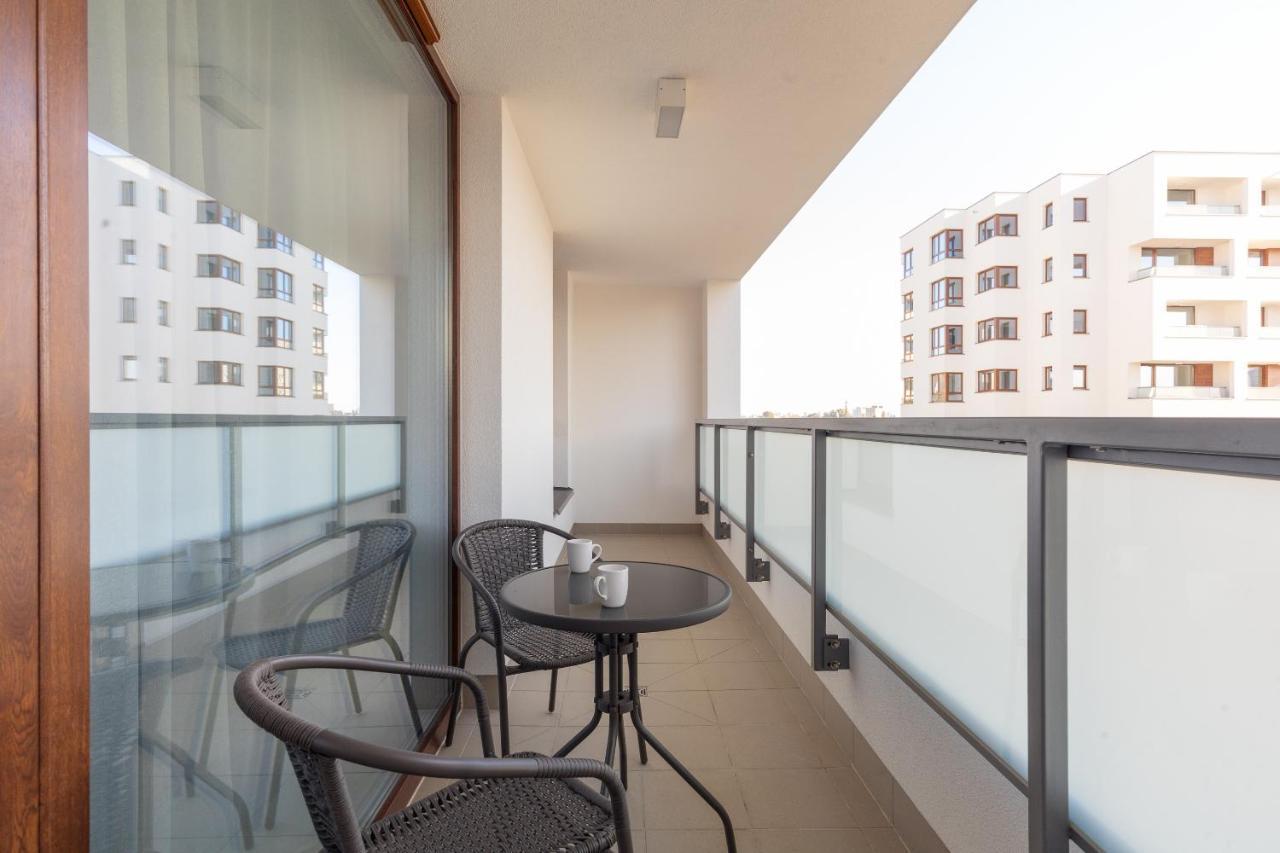 Metro Targowek Homely Apartment