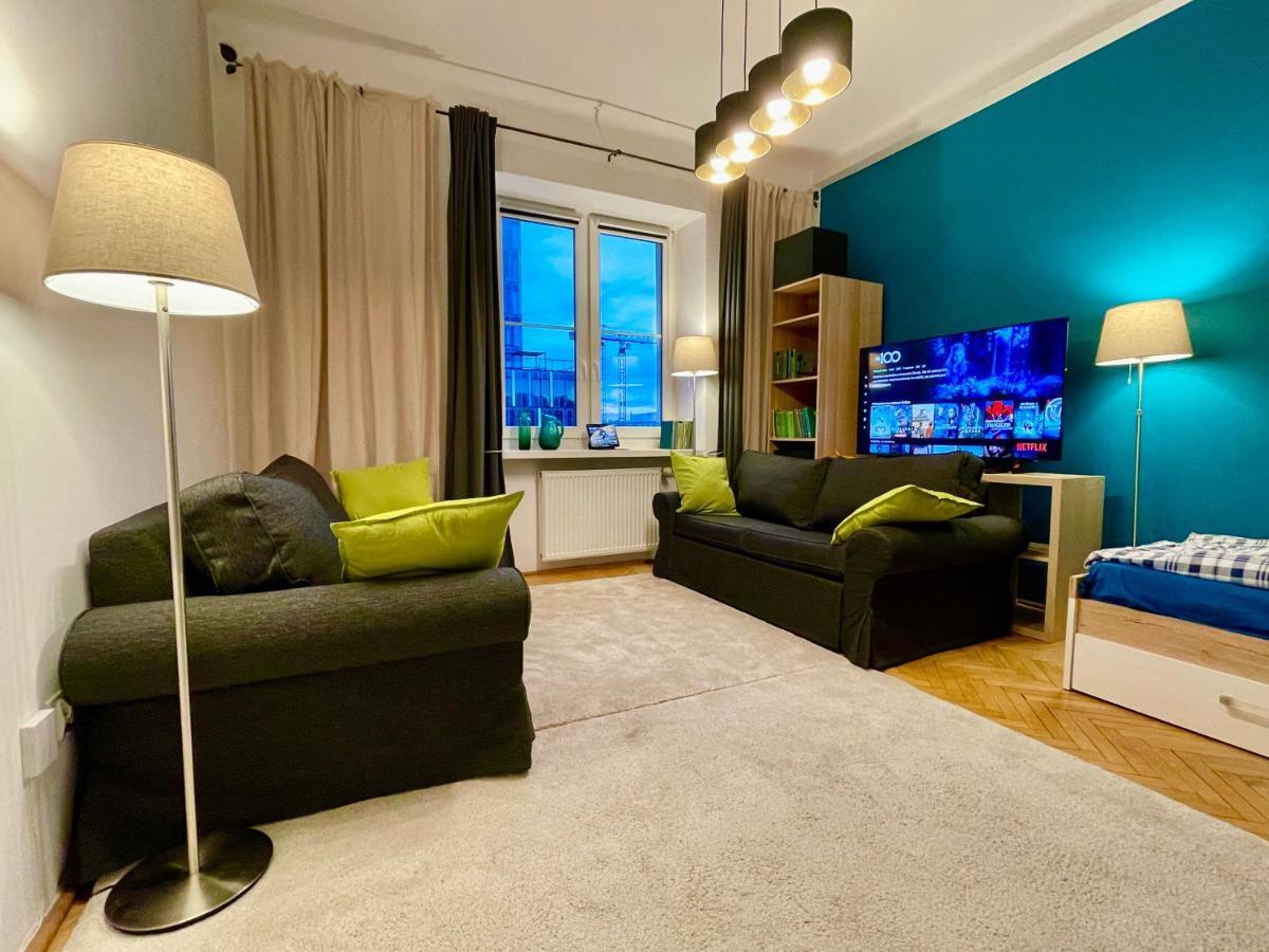 Apartment Super Square Metro X2 Fast Wifi 55'tv Netflix Hbo Appletv+ Amazontv