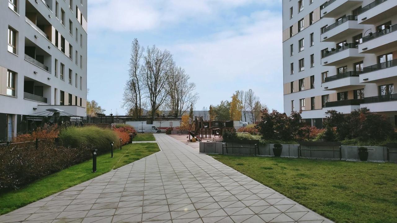 M&r Apartament: Premium Airport With Self Check-in * Warsaw