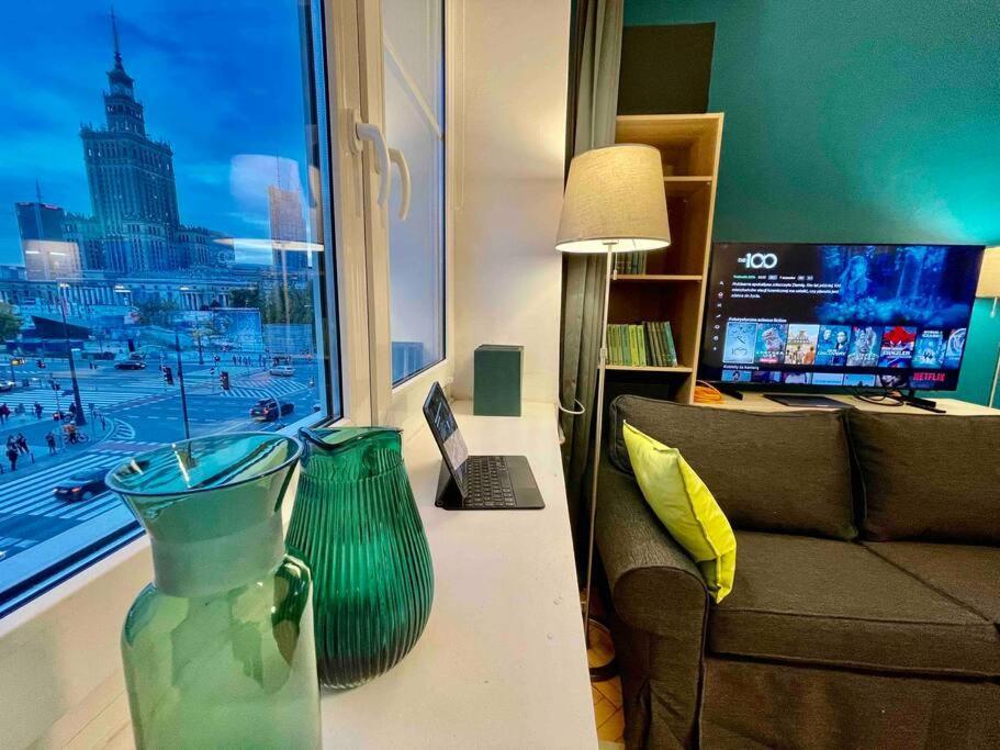 Super Square Metro X2 Fast Wifi 55'tv Netflix Hbo Appletv+ Amazontv Apartment