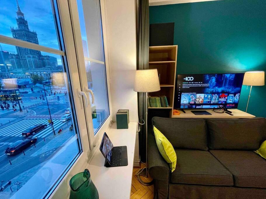 Super Square Metro X2 Fast Wifi 55'tv Netflix Hbo Appletv+ Amazontv Apartment *