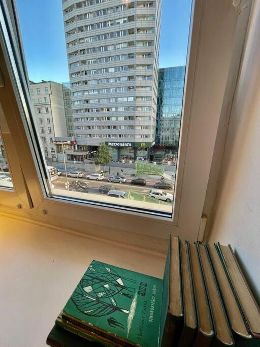Apartment Super Square Metro X2 Fast Wifi 55'tv Netflix Hbo Appletv+ Amazontv Warsaw