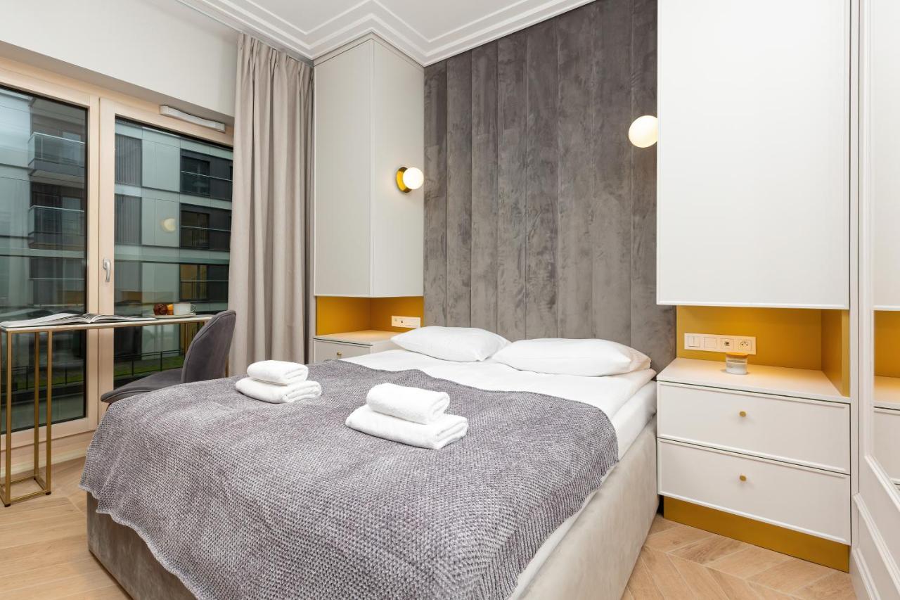 Mennica By Renters Prestige Apartment Warsaw
