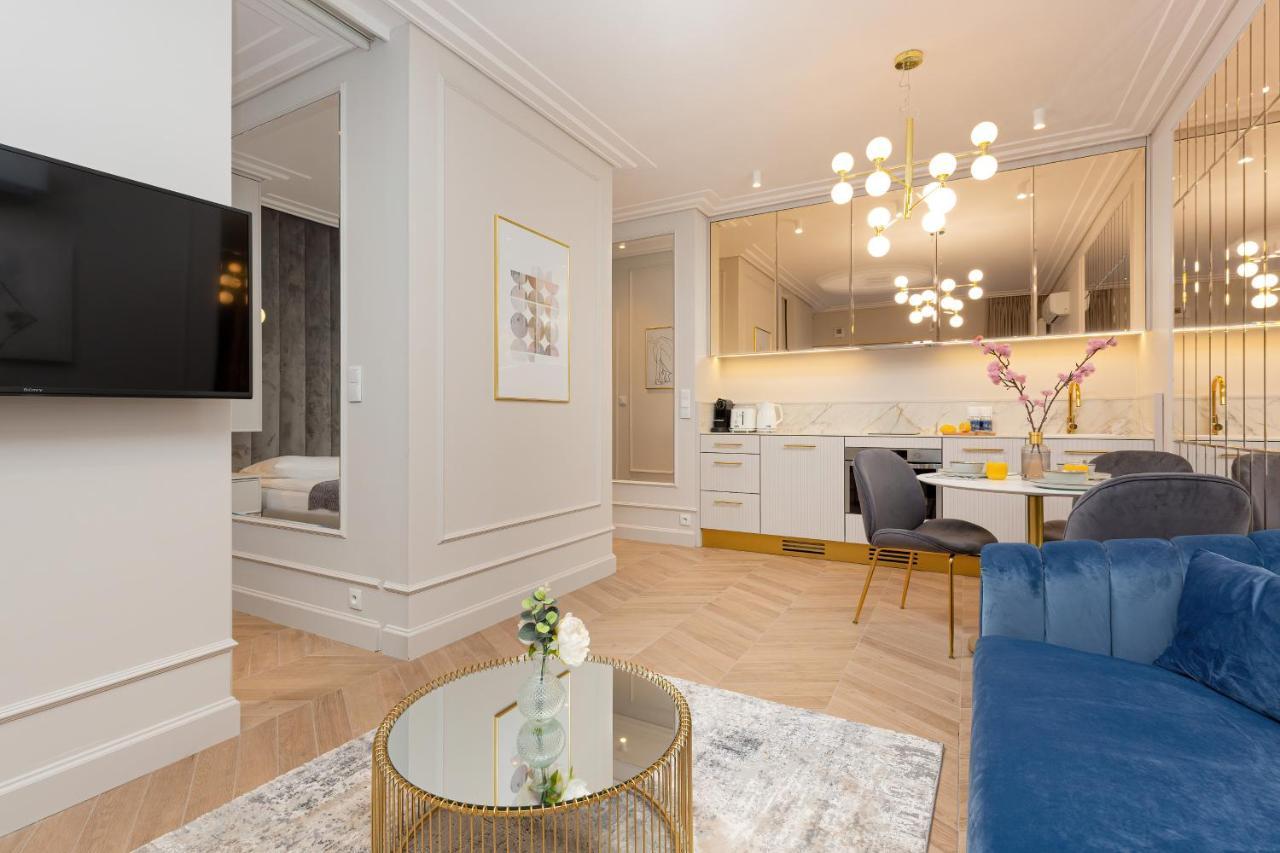 Apartment Mennica By Renters Prestige *