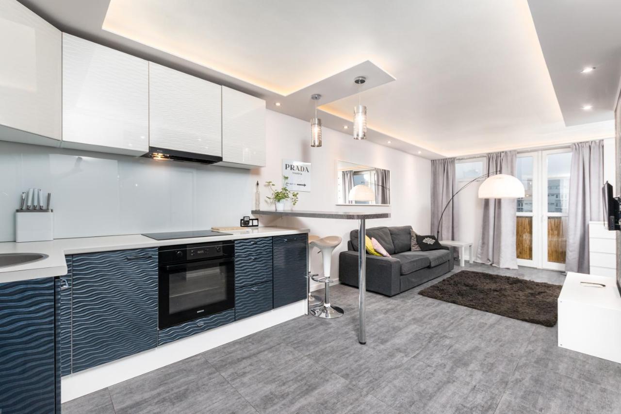 Apartment Grzybowska 16/22 By Homeprime Warsaw