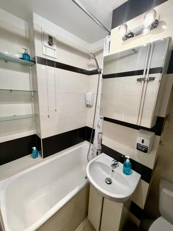 Blue 2 Fast Wifi 2xmetro 60'tv Netflix Hbo Appletv+ Apartament *