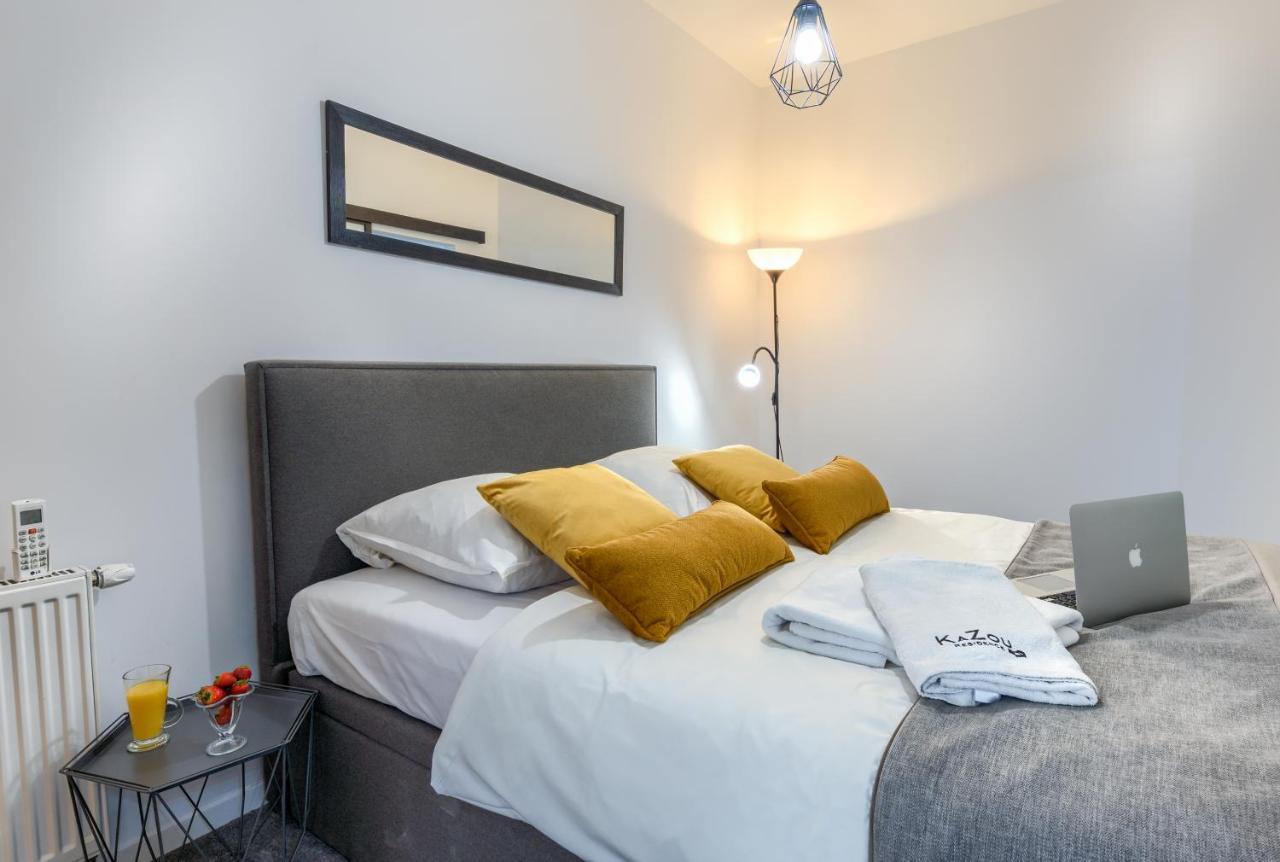 Apartment Kazou Arkadia Warsaw