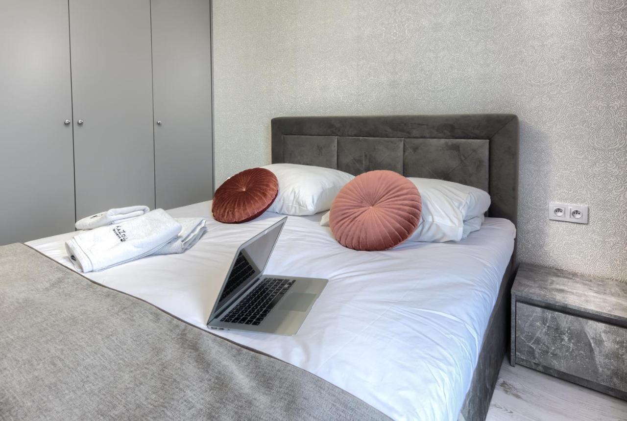 Apartment Kazou Arkadia Warsaw