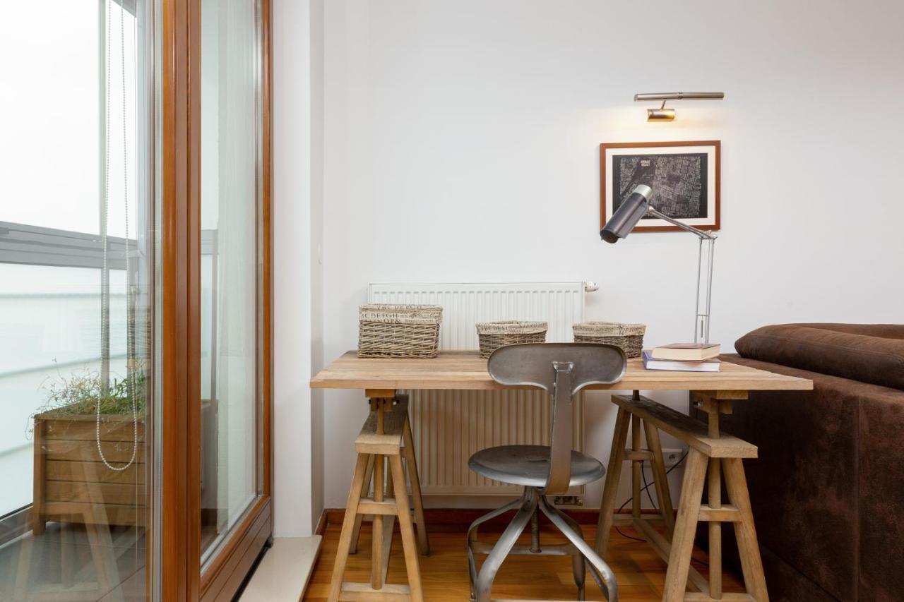 Metro Wierzbno By Renters Apartamento Varsóvia