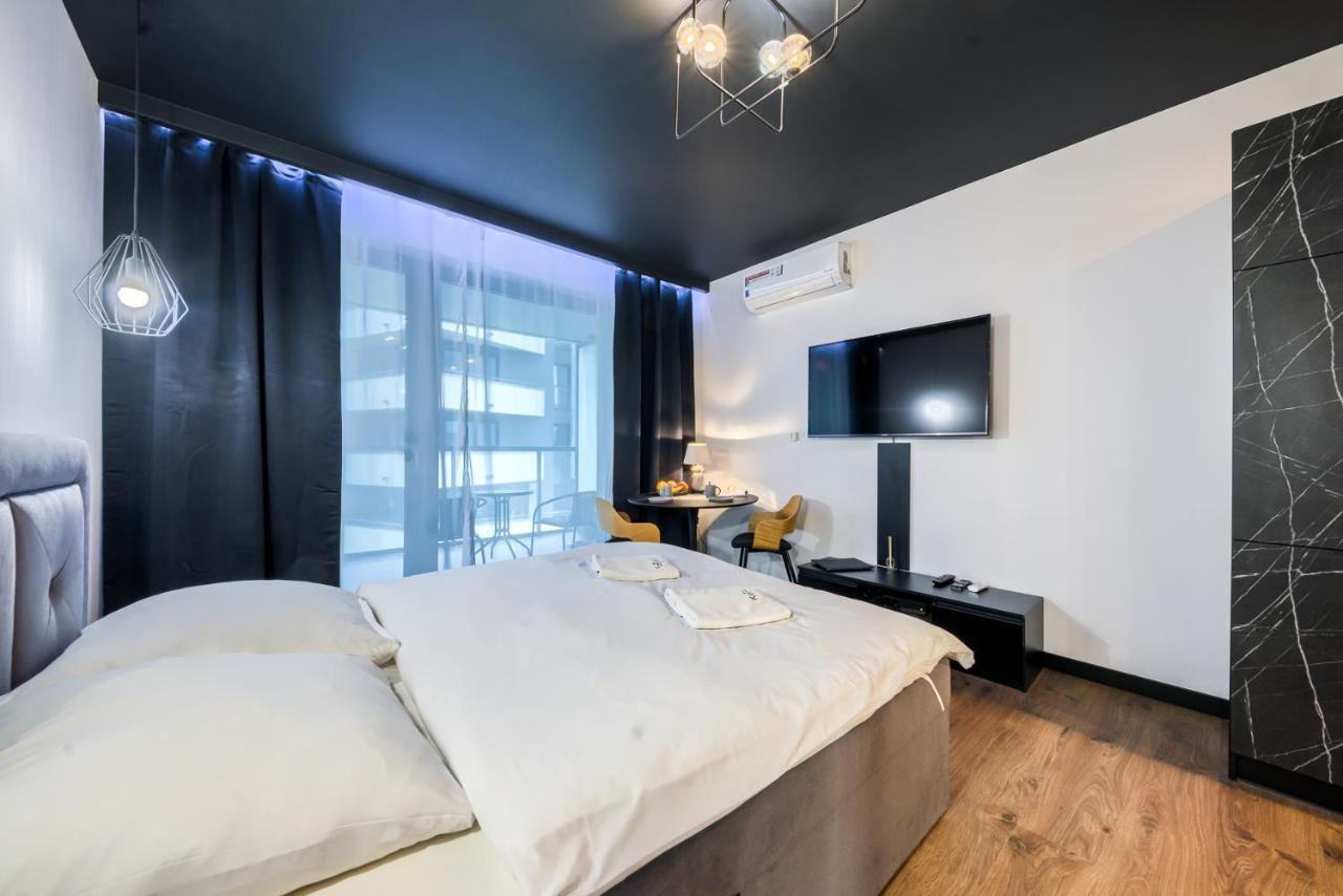 Kazou Arkadia Apartment Warsaw