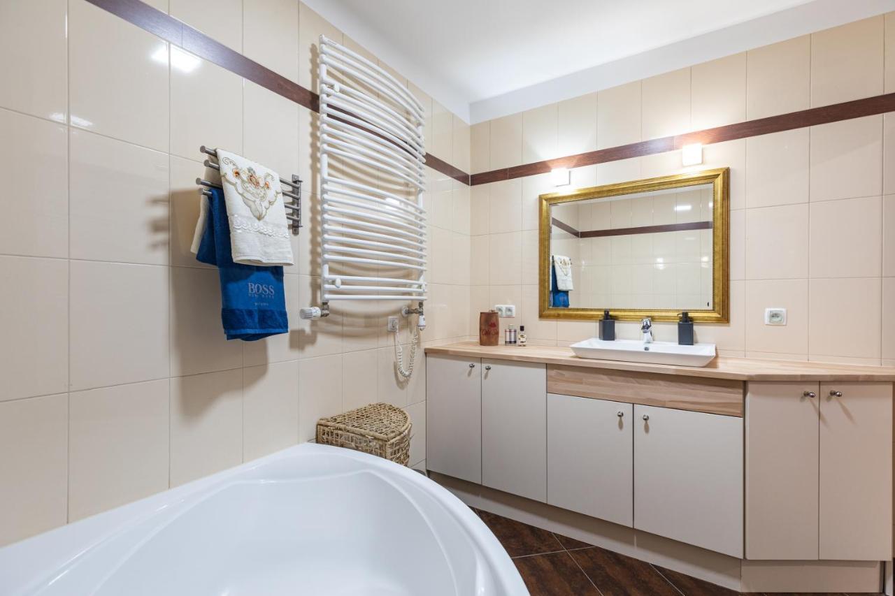 Apartament Super Apart Wilanowska 7 *