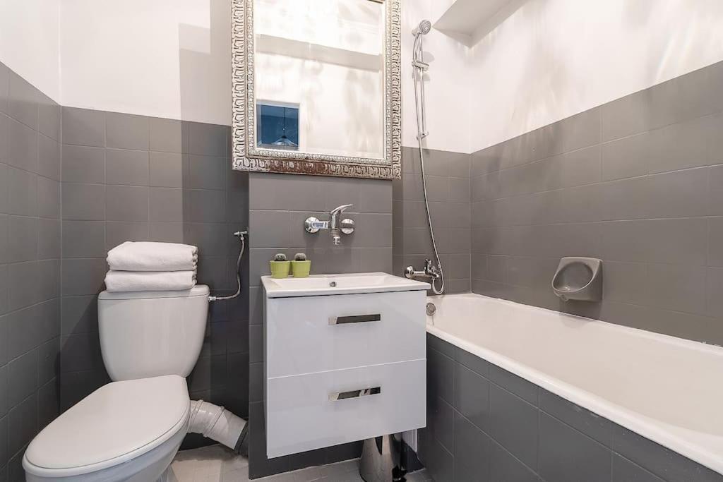 Station Gold Street Apartment Warschau