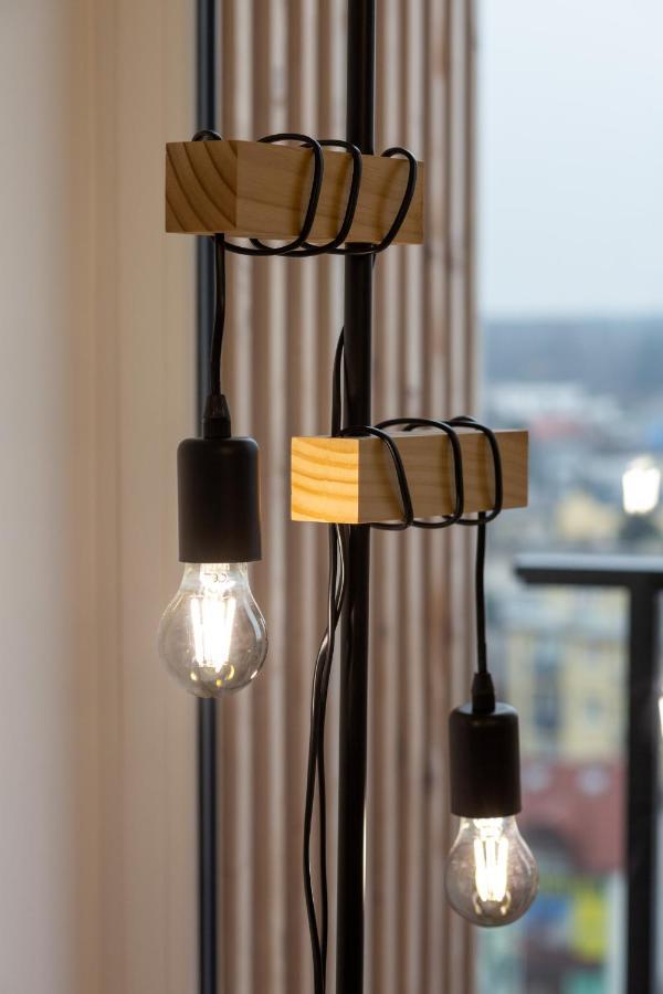 Elegancki Z Parkingiem By Renters Apartment