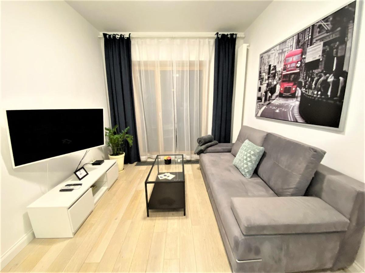 Exclusive 2br! In Center +netflix +gym Warszawa