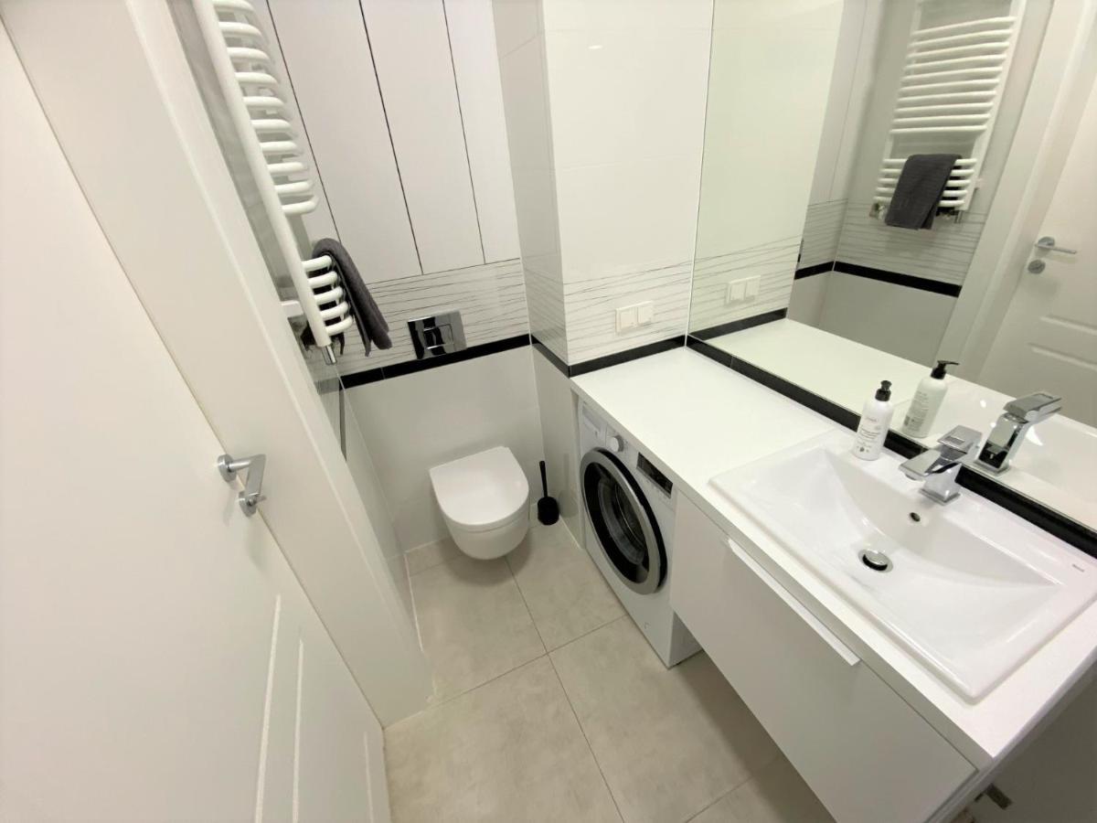 Exclusive 2br! In Center +netflix +gym Apartament Warszawa