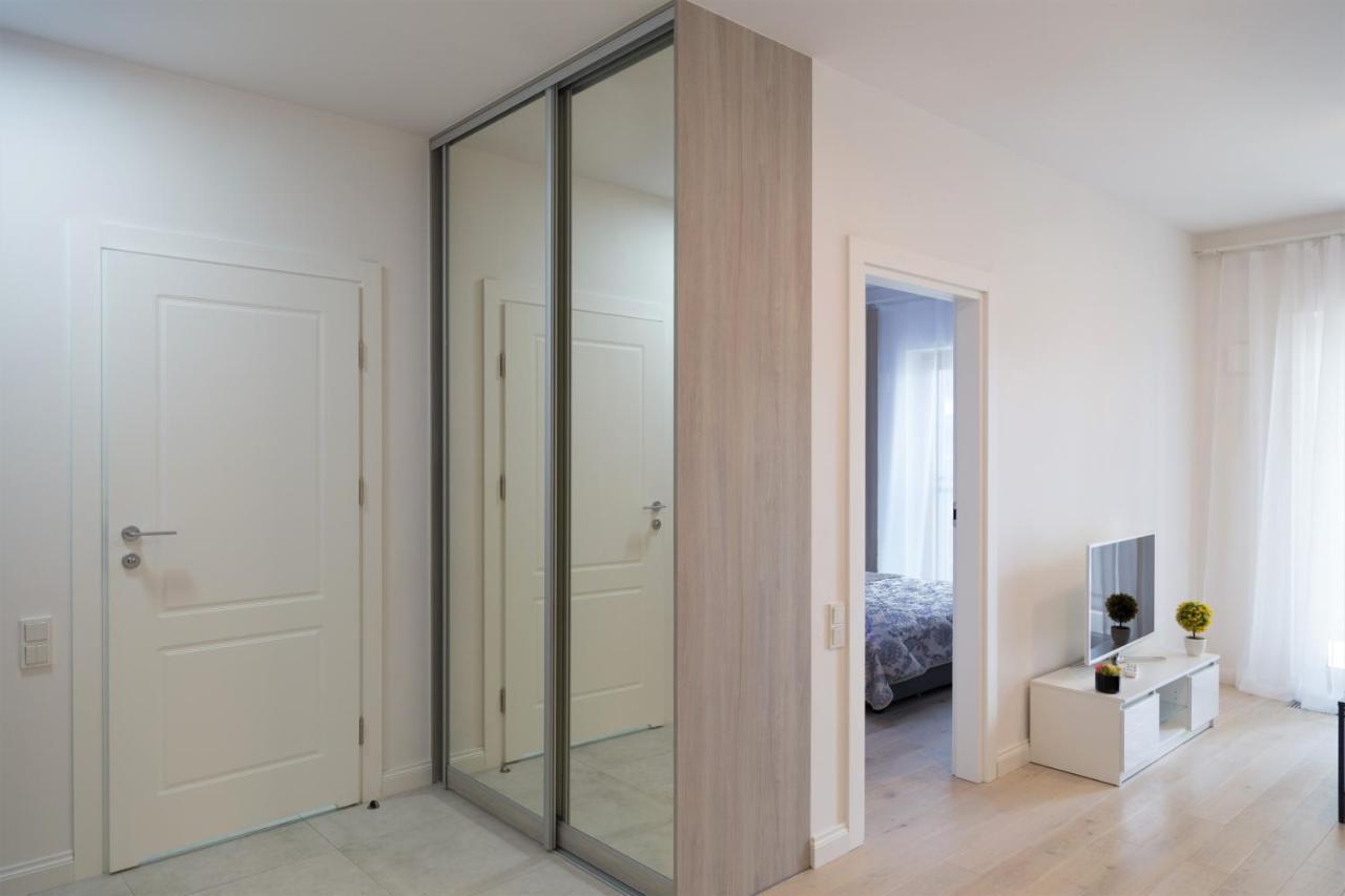 Exclusive 2br! In Center +netflix +gym * Warszawa