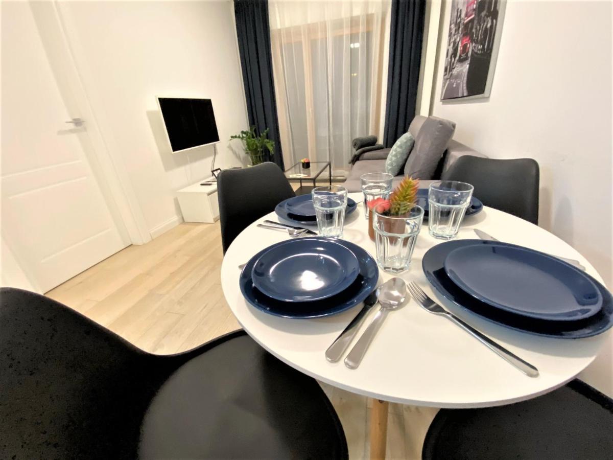 Apartament Exclusive 2br! In Center +netflix +gym Warszawa
