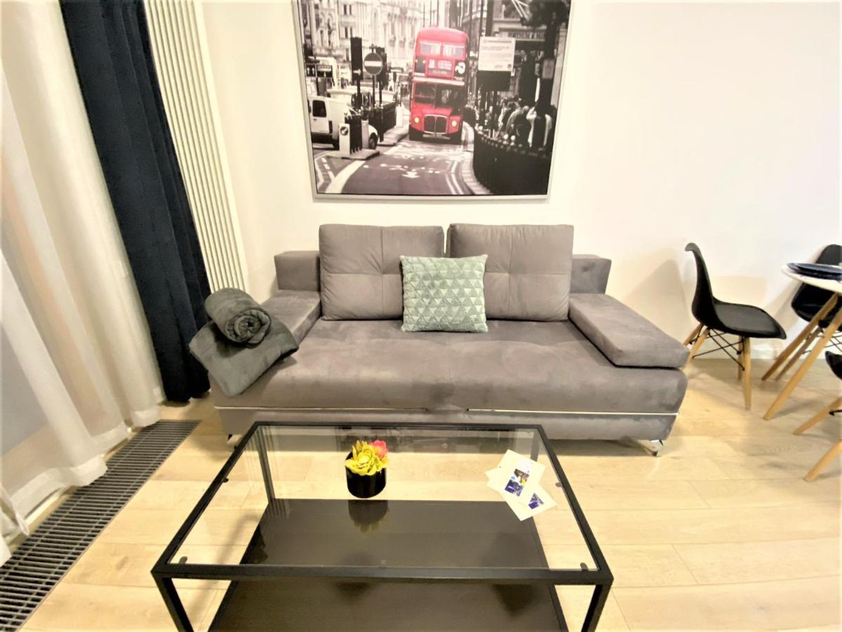 Exclusive 2br! In Center +netflix +gym * Warszawa