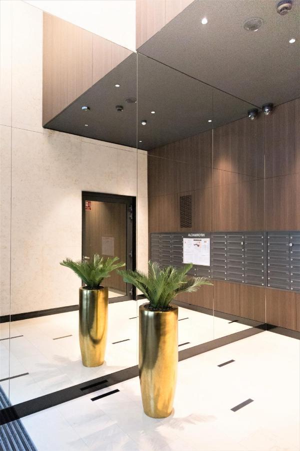 Exclusive 2br! In Center +netflix +gym Apartament *