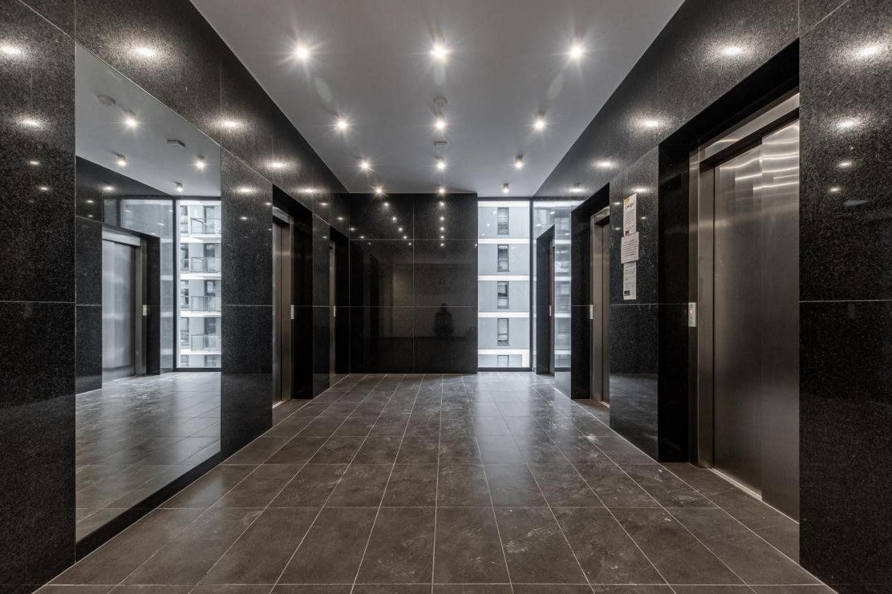 Apartment Prymasa Tysiaclecia 83a Warsaw