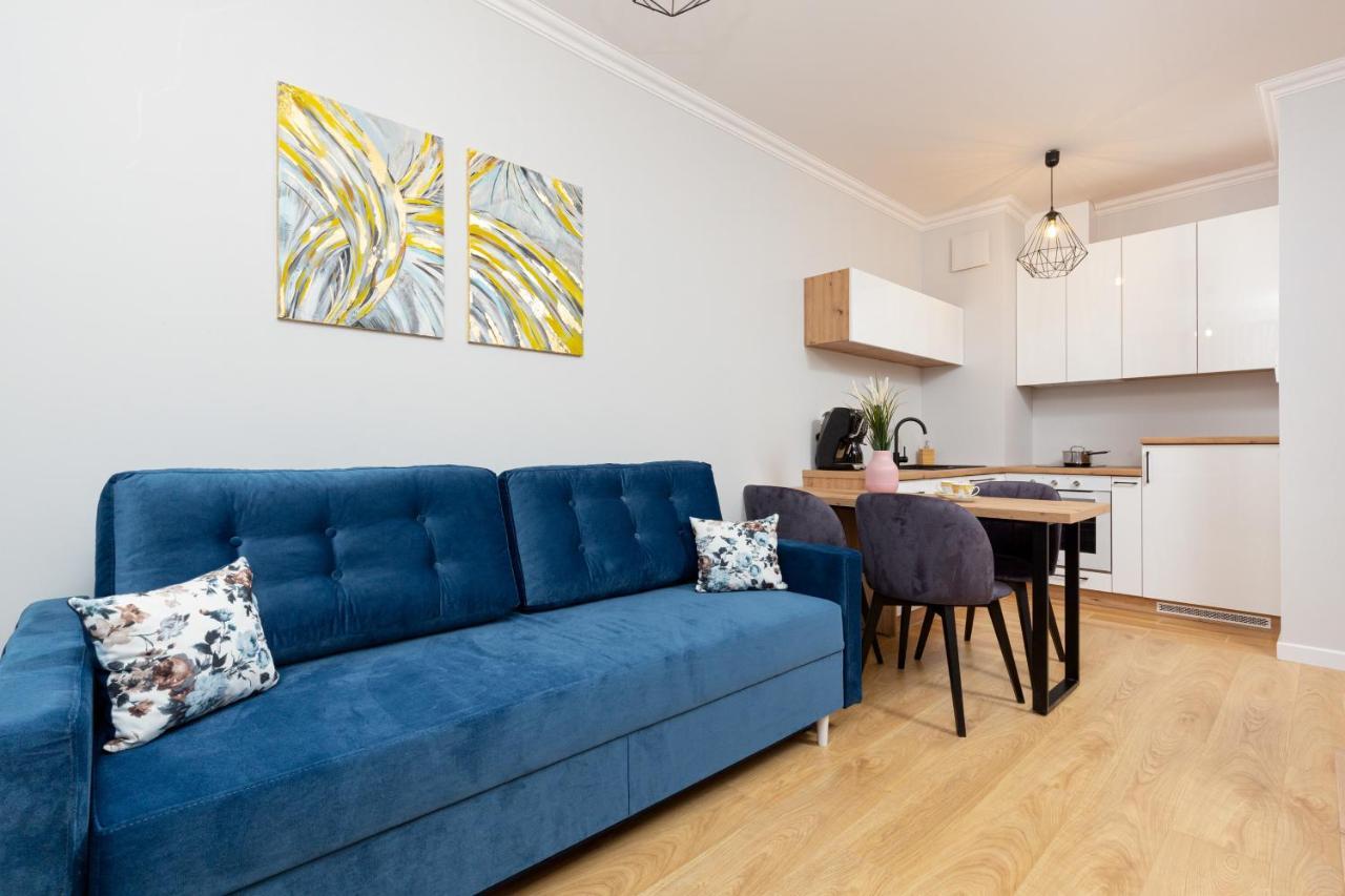 Arsenal Center By Renters *