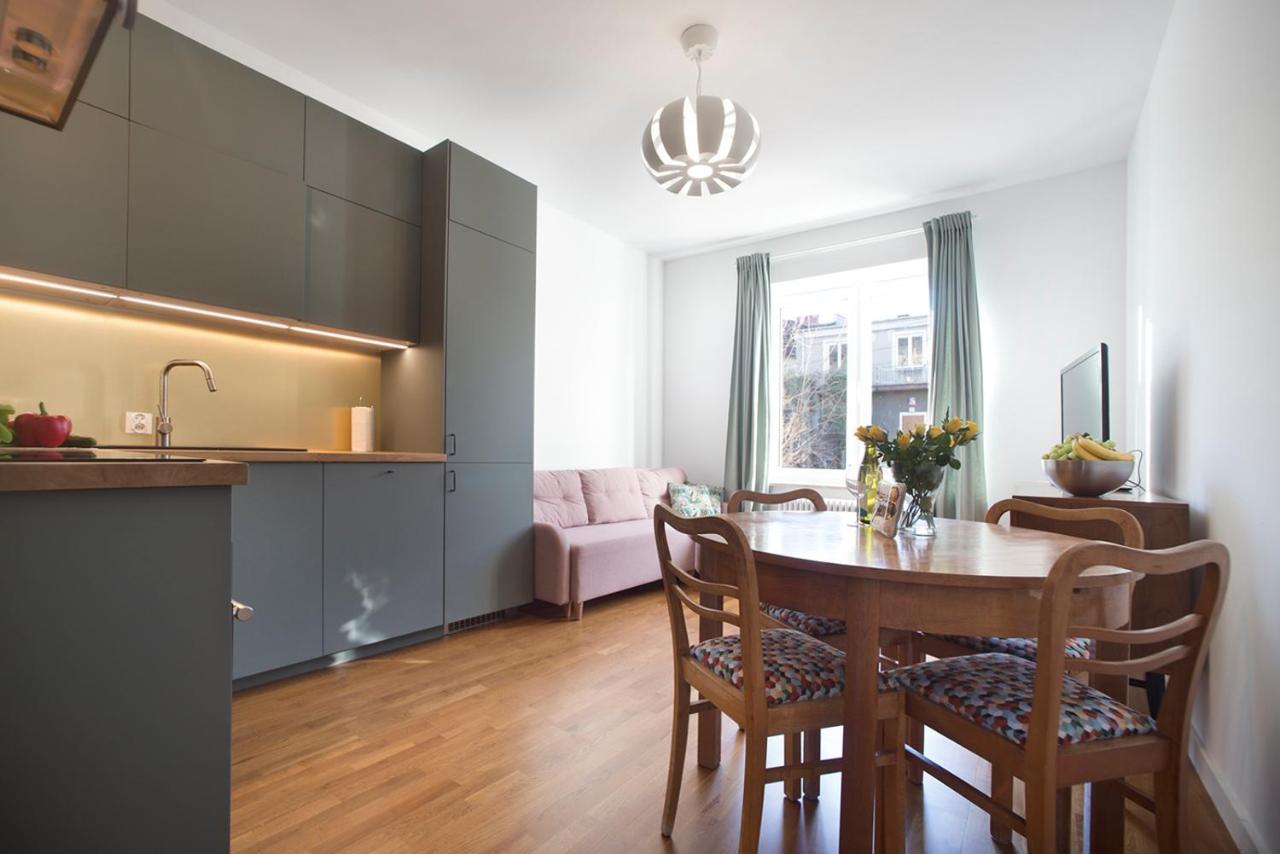 Zoliborz P&o Serviced Apartamento