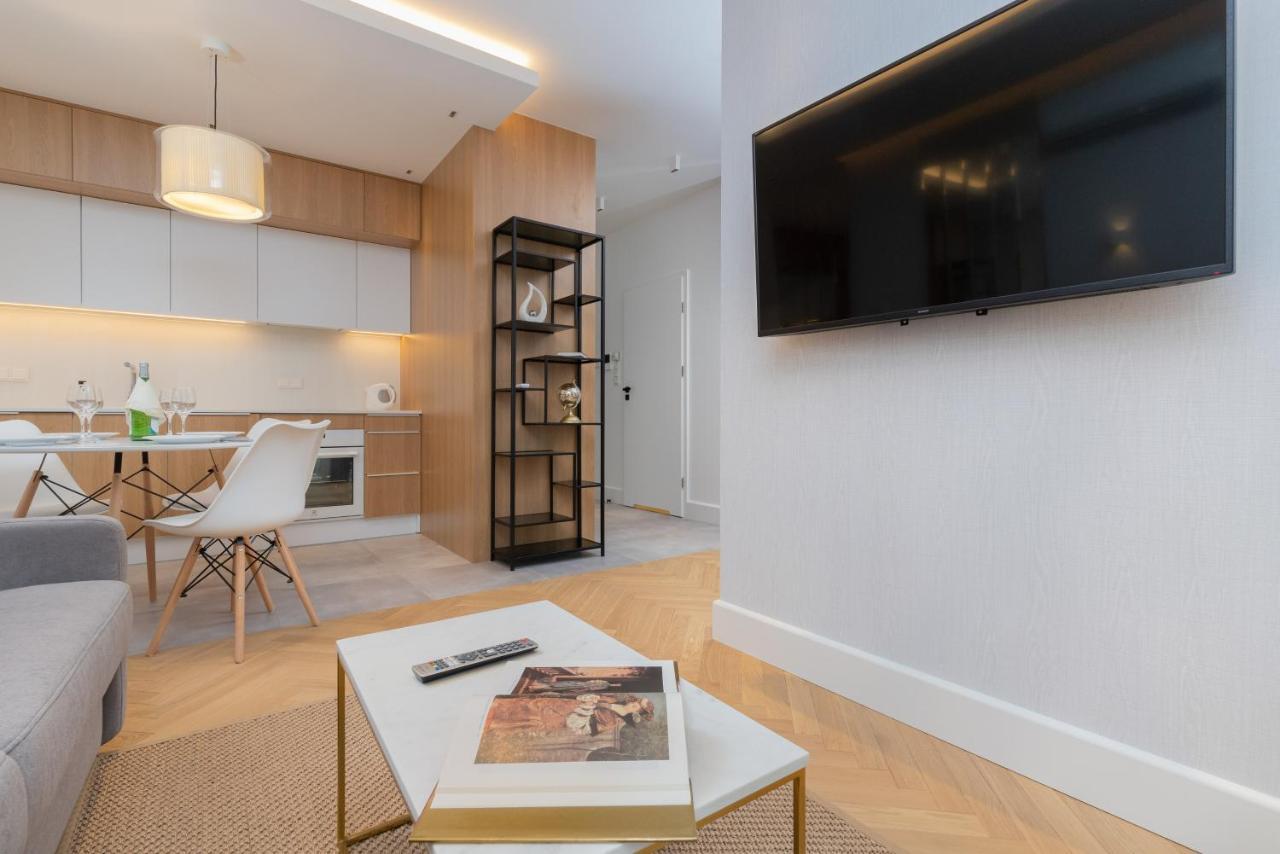 Mennica - Center By Renters Aparthotel *