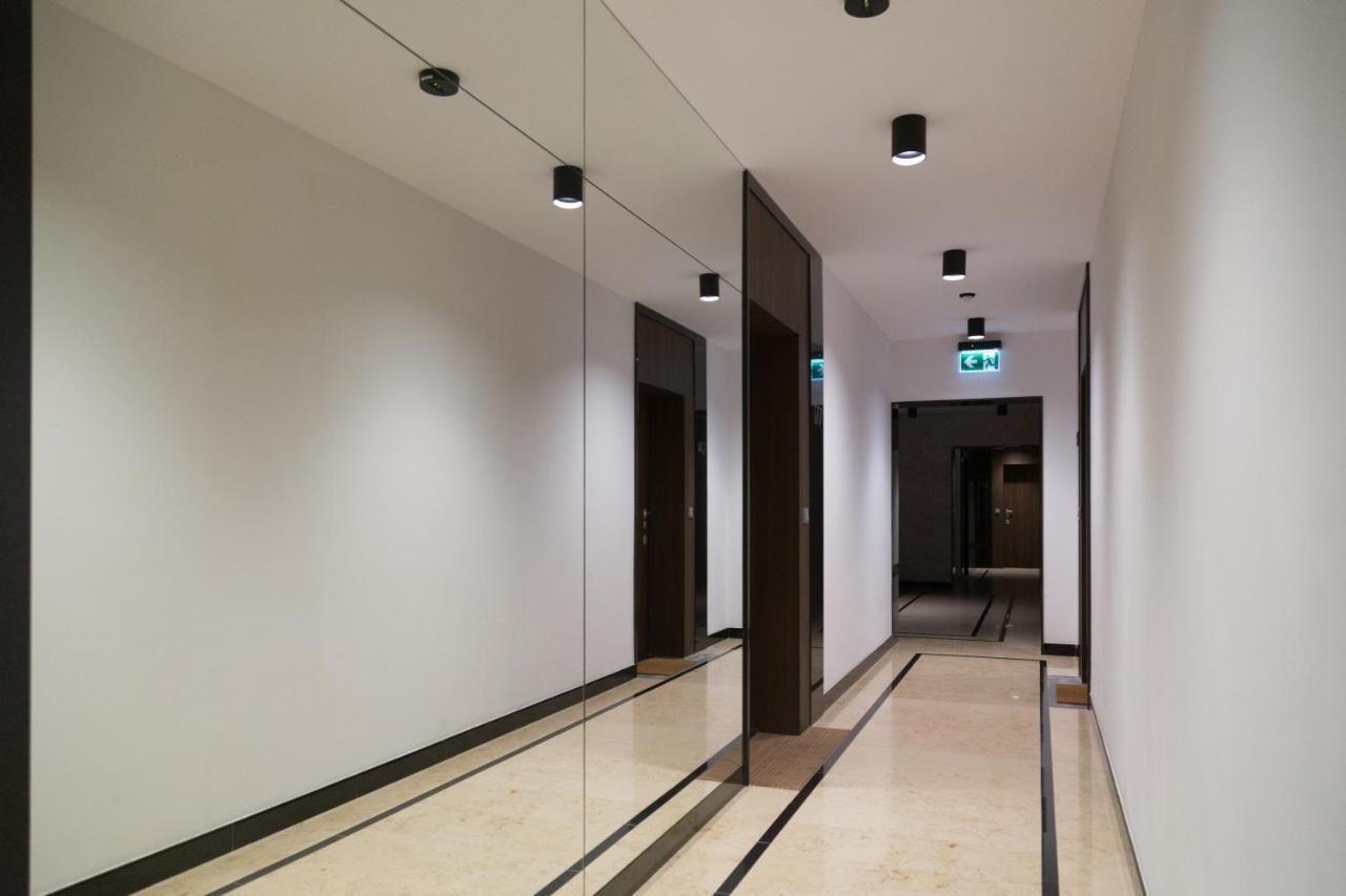 Exclusive 2br! In Center +netflix +gym Warszawa
