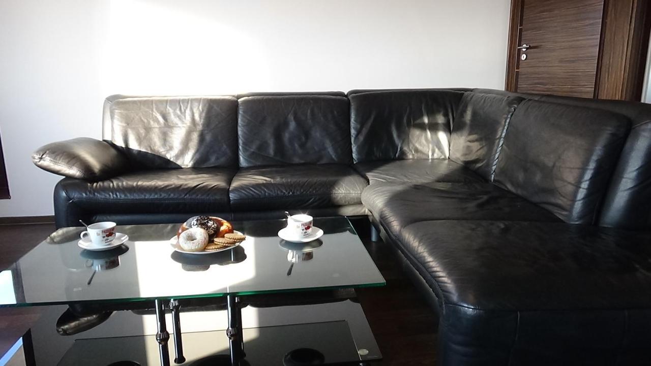 7 Days Apartment