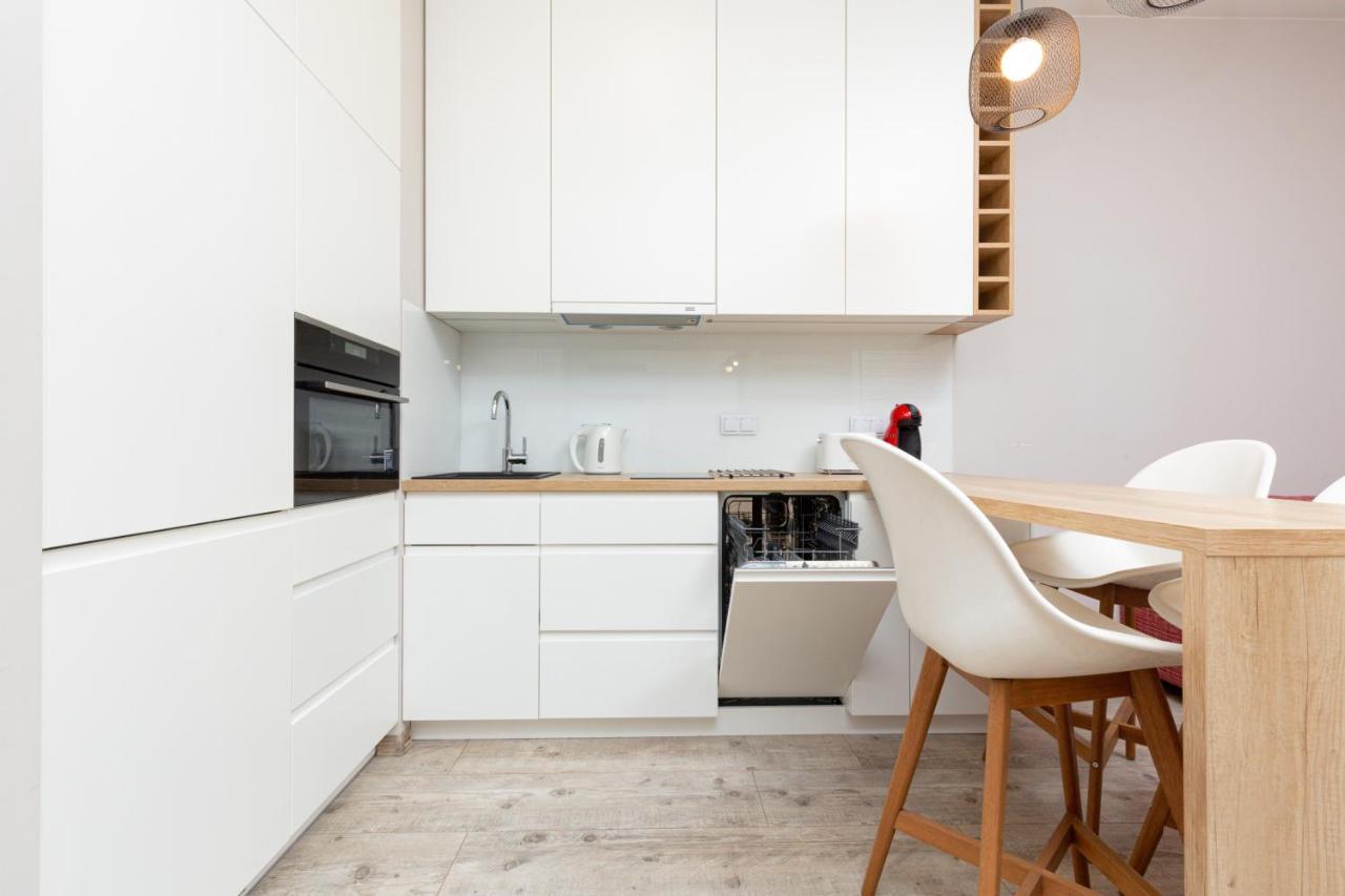 Business Center Wola By Renters * Warszawa