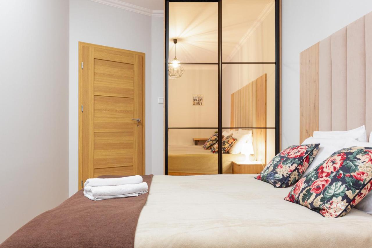 Arsenal Center By Renters *
