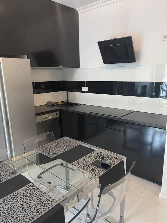 House4you Apartament Sakura Airport Chopin *