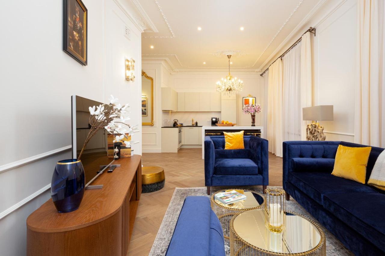 Royal Kopernika By Renters Prestige * Warsaw