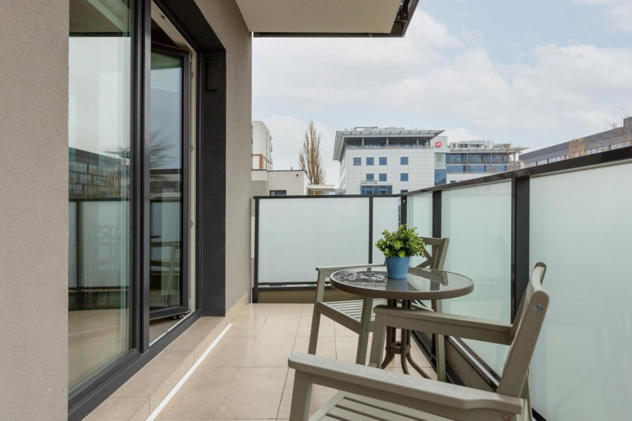 Cassia's Mokosfera By Renters Prestige