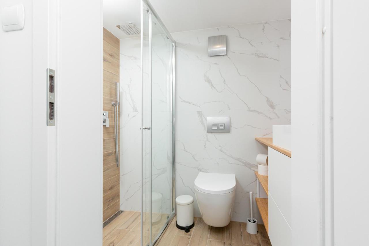 Mezzanine Lwowska Srodmiescie By Renters Apartment *