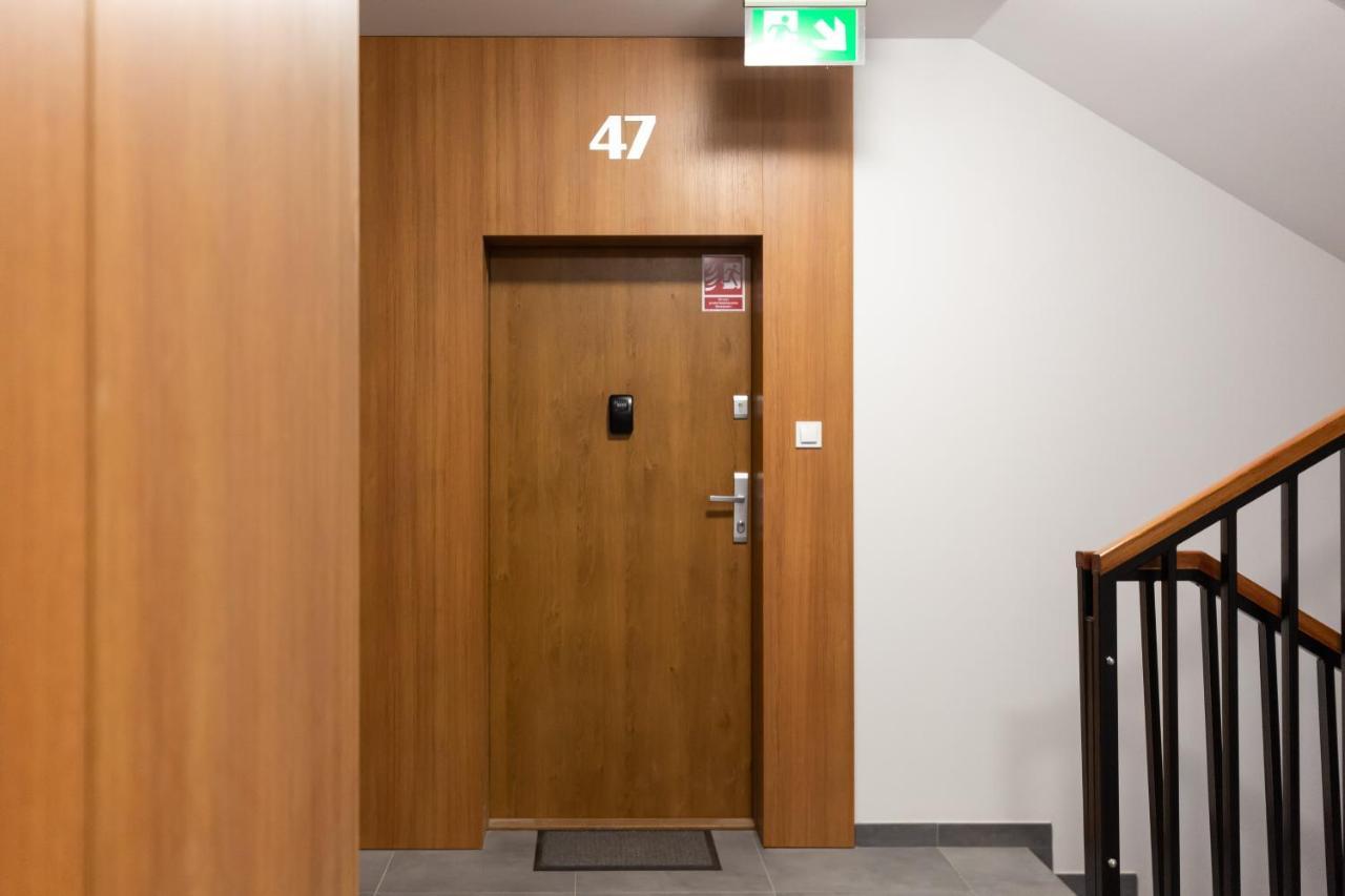 Apartment Sunny Grochowska Praga By Renters