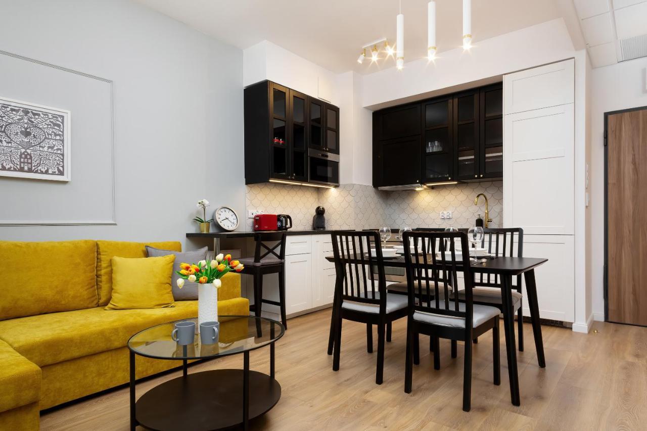 Căn hộ Warsaw Apartments