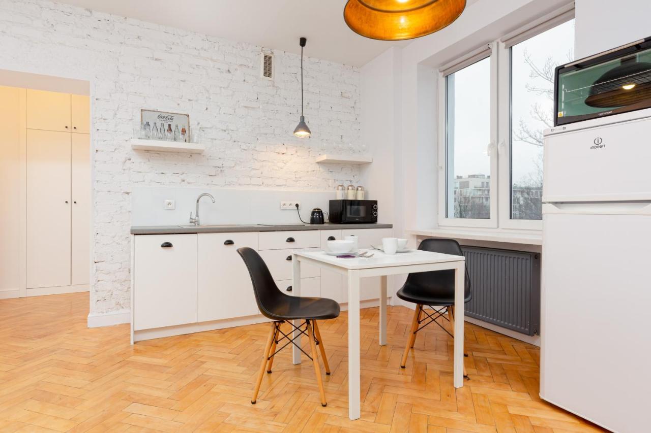 Mokotow Metro Raclawicka By Renters Apartamento