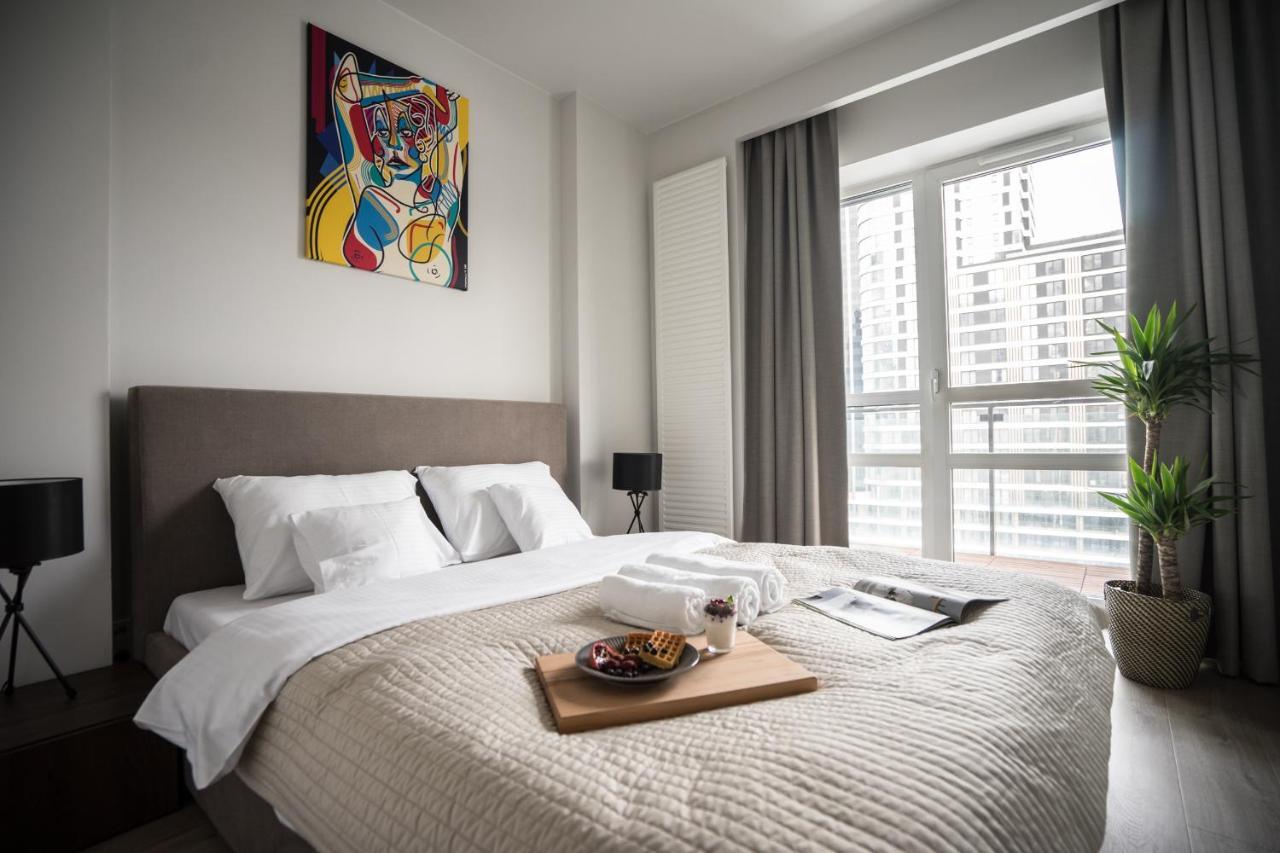 Apartament Oomph Luxurious Air-conditioned With Balcony *