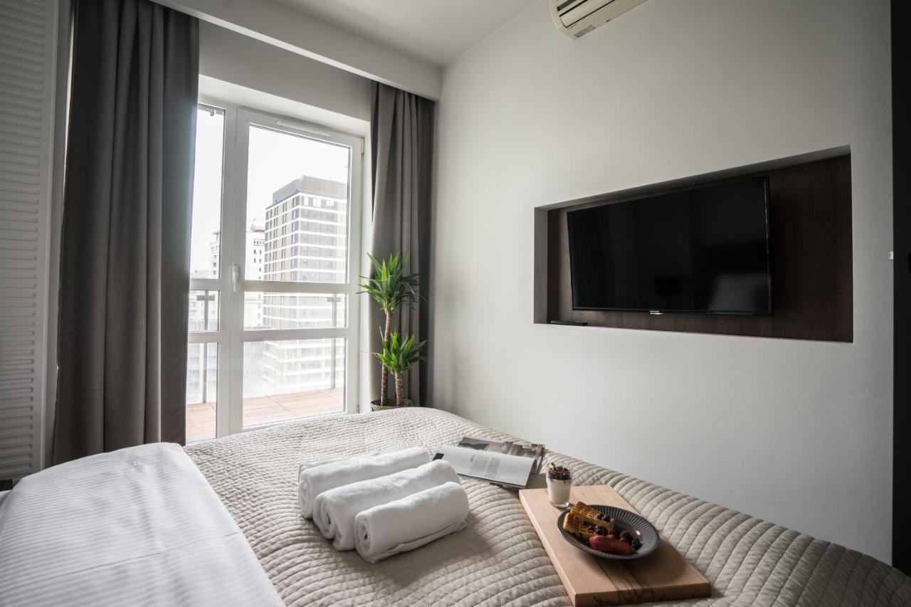 Căn hộ Oomph Luxurious Air-conditioned With Balcony Warsaw