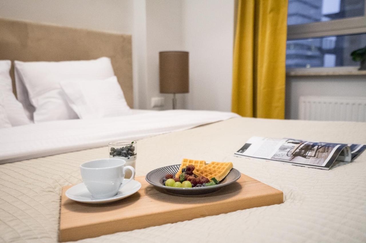 Oomph Luxurious Air-conditioned With Balcony Căn hộ