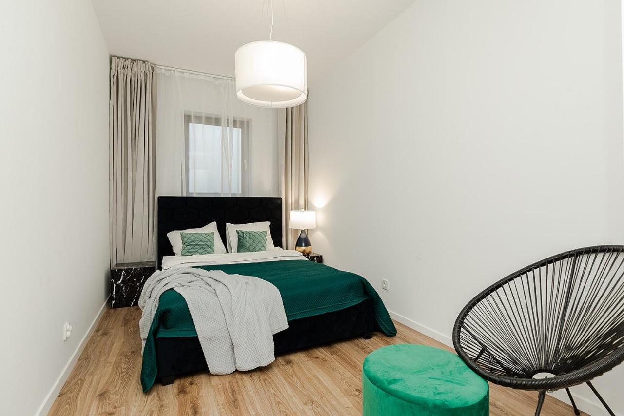 Woronicza - Tolkiena 3 * Warsaw