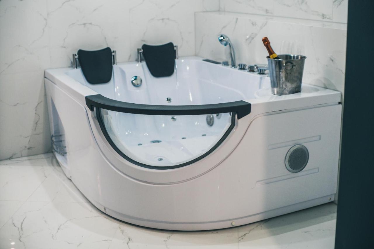 Yourapart Starowka Z Jacuzzi Apartment
