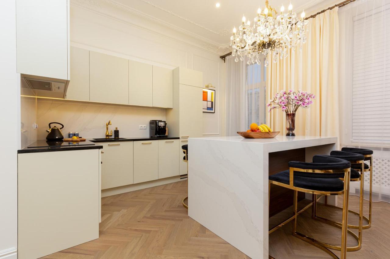 Royal Kopernika By Renters Prestige Warsaw