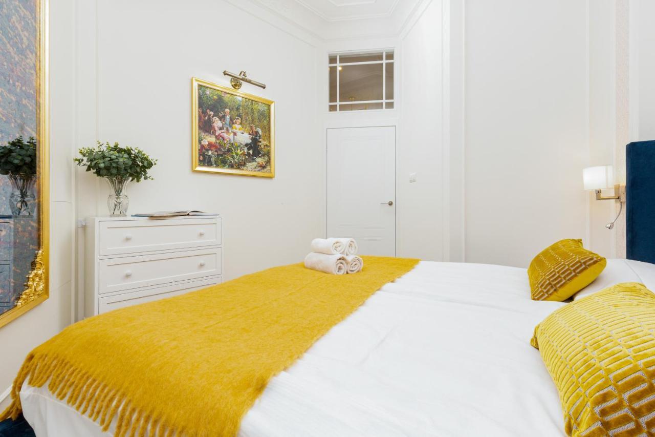 Apartment Royal Kopernika By Renters Prestige *