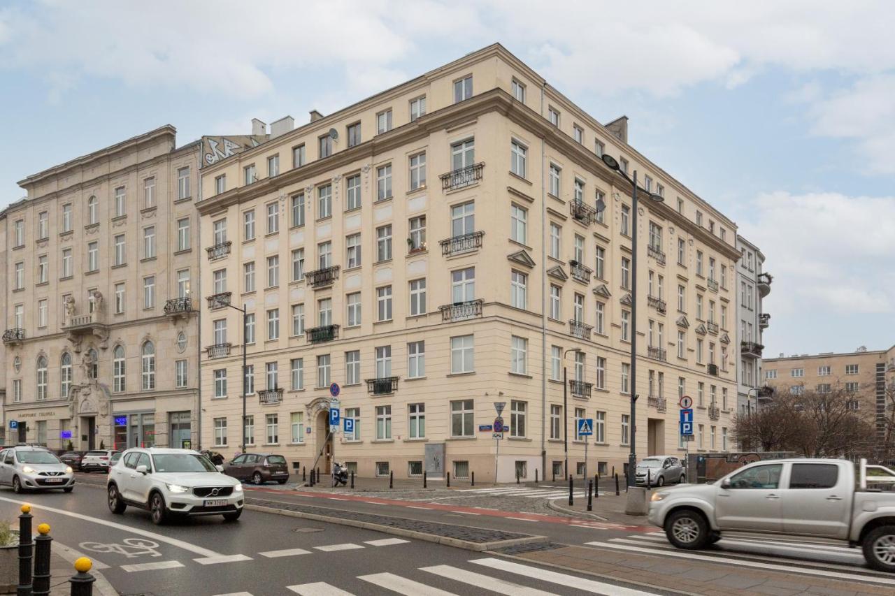 Apartment Royal Kopernika By Renters Prestige Warsaw