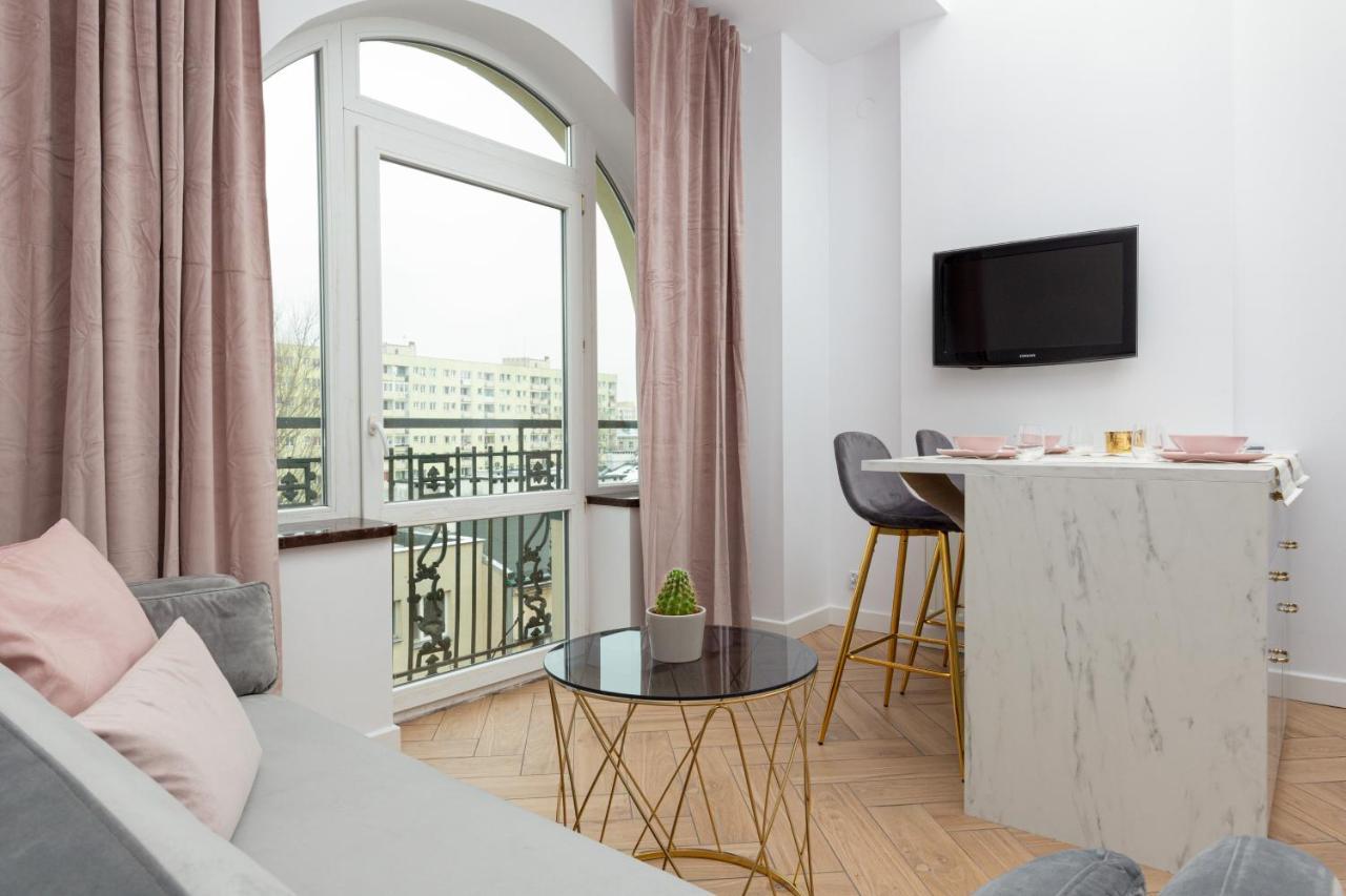 Praga Center By Renters Apartment *